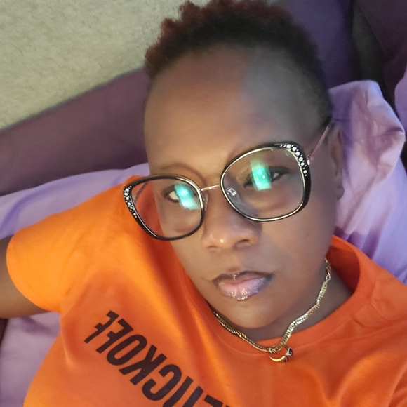 Meet your Posher, Chevel - Picture 2 of 2